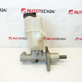 Master brake cylinder with container Citroën C5 X7 4601P7 4635A3